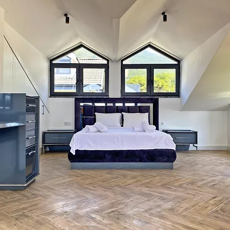 Villa Pandora A